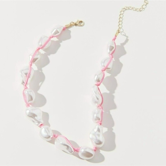 Urban Outfitters : Neon Pink Corded Pearl Necklace | NWT - Picture 2 of 5